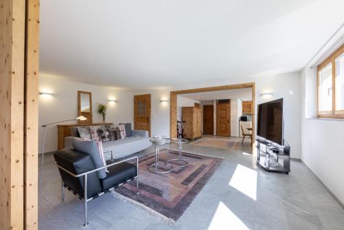 Apartment in a sunny location in Samedan