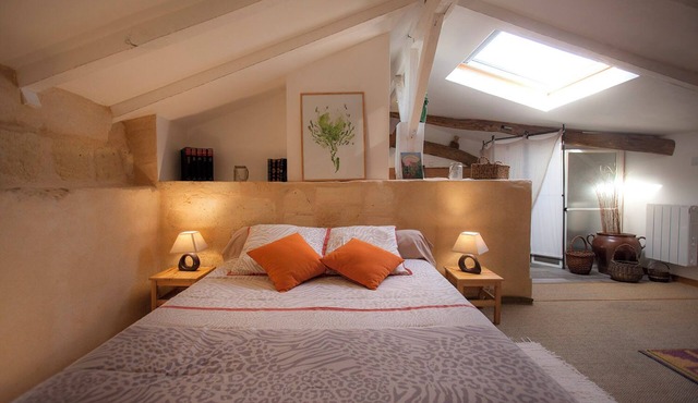 Apartment in an 1850 farmhouse on the Charruaud estate