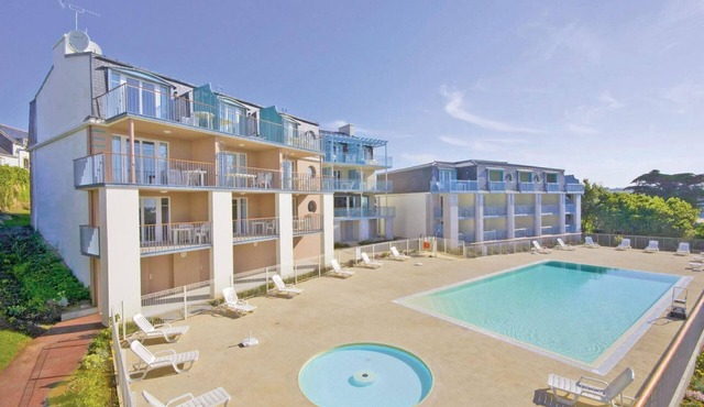 Apartment in Audierne near Trescadec Beach