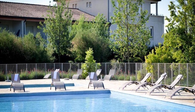 Apartment in Azille near Lac de Jouarres