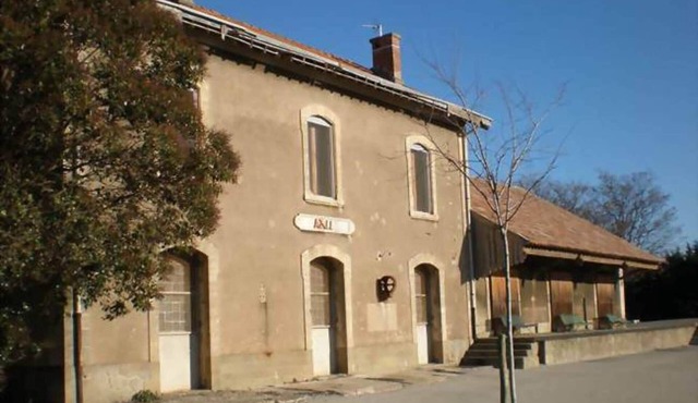 Apartment in Azille near Lac de Jouarres