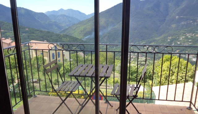 Apartment in Belvedere with breathtaking views of the Valley