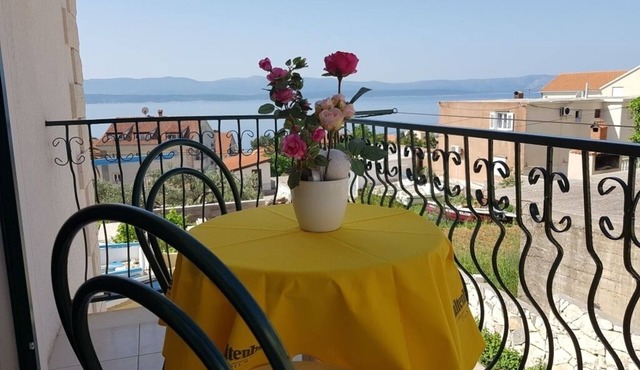 Apartment in Bol with Seaview, Balcony, Air condition, WIFI (3831-1)