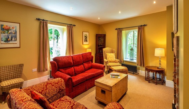 Apartment in Buxton near Spa Town Center