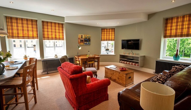 Apartment in Buxton Old Post Office, No deposit