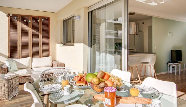 Apartment in Cannes with 3 bedrooms sleeps 6