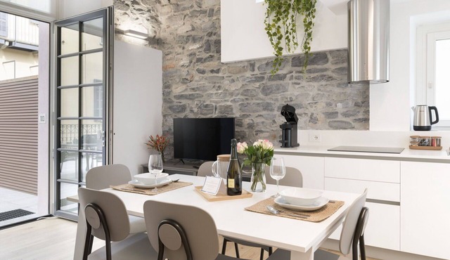 Apartment in Como with 2 bedrooms sleeps 4