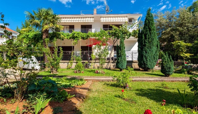 Apartment in Croatia near the Beach