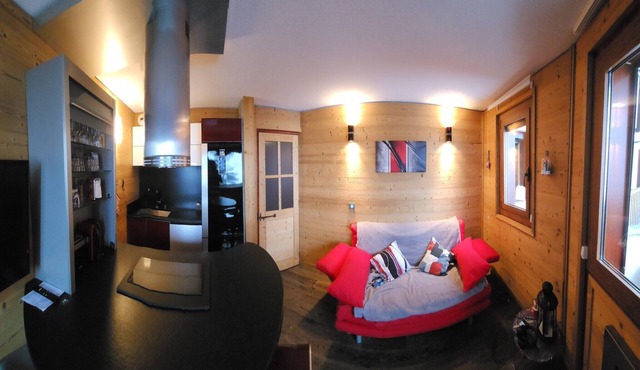 Apartment in Doucy with Mountain Views