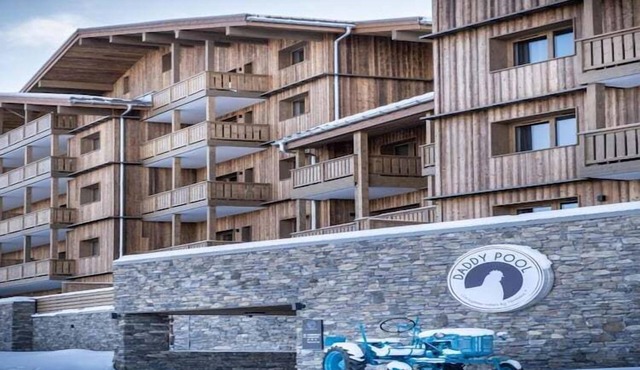 Apartment in Fornelet with Ski-In/Ski-Out Access