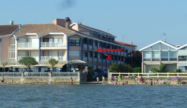 Apartment * in Residence 1st line Andernos