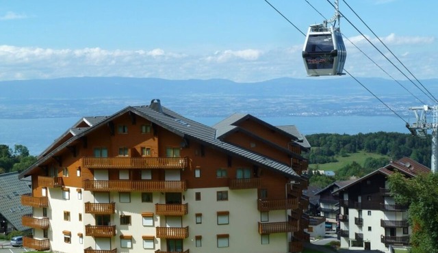 Apartment in a chalet at the residence L'Igloo