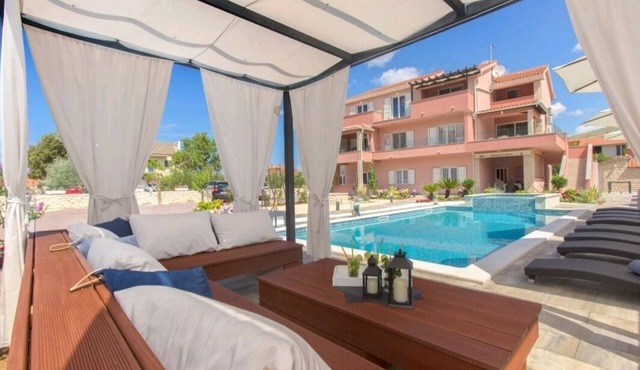 Apartment in Grebaštica with Seaview, Terrace, Air condition, WIFI (886-2)