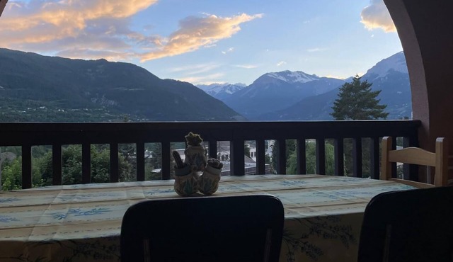 Apartment in Guillestre town center