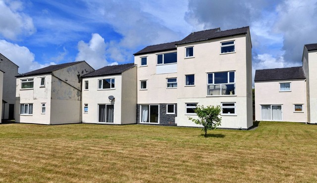 Apartment in Harlech near Stunning Beaches