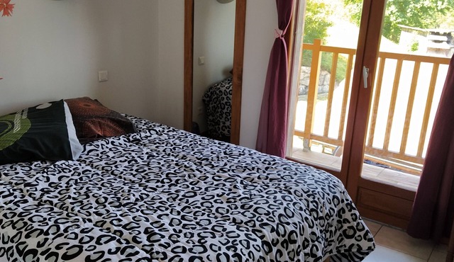 Apartment in house in the massif de l'épine near lac d'Aiguebelette
