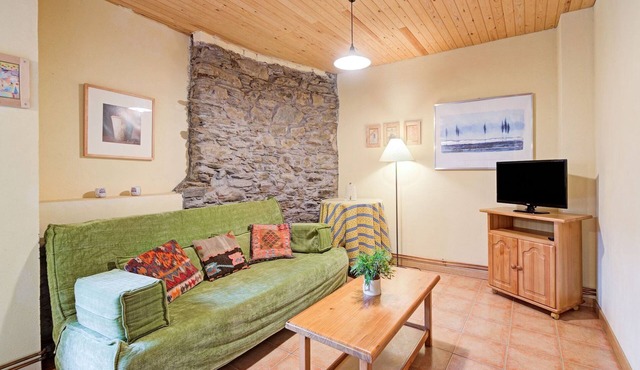 Apartment in Isavarre near Pyrenees Mountains