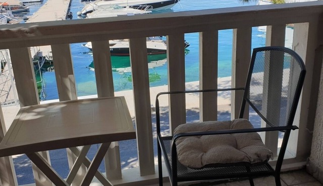 Apartment in Jadranovo with Seaview, Balcony, Air condition, WIFI (3856-1)