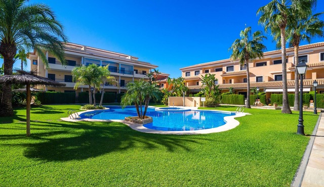 Apartment in Javea, on the Costa Blanca, Spain with communal pool for 6 persons