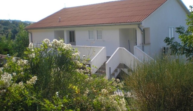 Apartment in Kampor with Seaview, Terrace, Air condition, WIFI (4610-3)