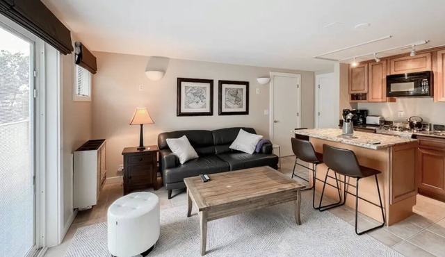 Apartment in Kentfield