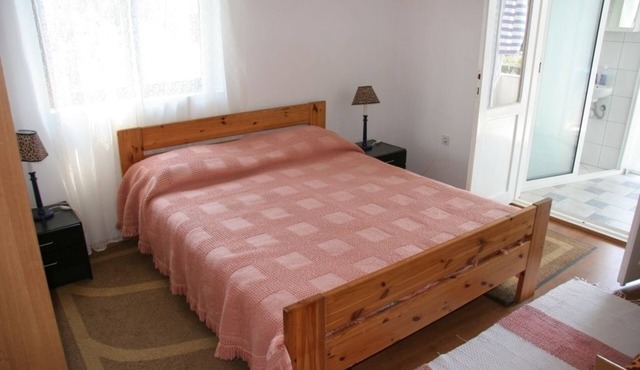 Apartment in Kukljica with Seaview, Terrace, Air condition, WIFI (4567-1)