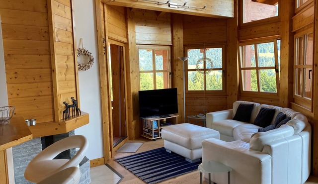 Apartment In La Barboleuse, Gryon, Switzerland 200m from ski lift
