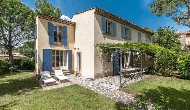 Apartment in La Motte with Golf Course