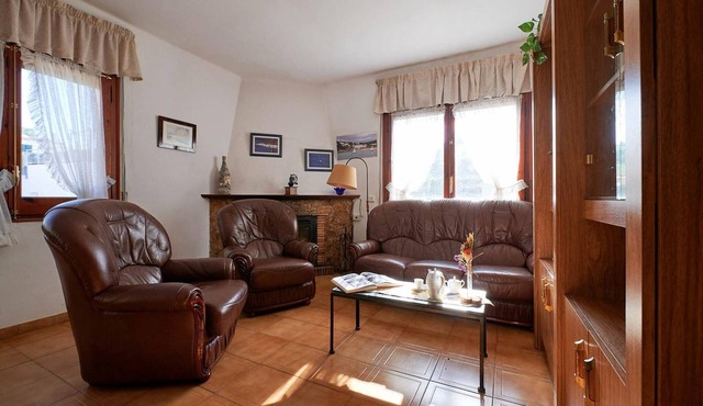 Apartment in Llafranc near Sandy Beach