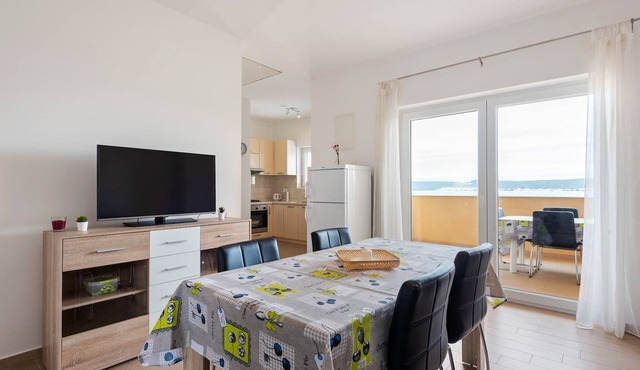 Apartment in Nevidane by the beach