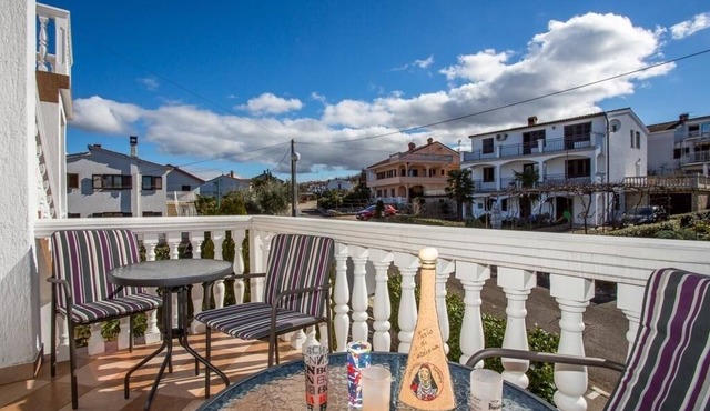 Apartment in Njivice with Seaview, Balcony, Air condition, WIFI (4687-1)
