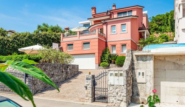 Apartment in Opatija with Seaview, Balcony, Air condition, WIFI (4812-2)