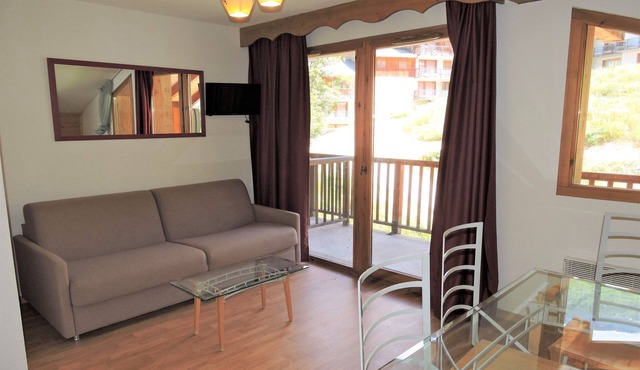 Apartment in Orelle with balcony