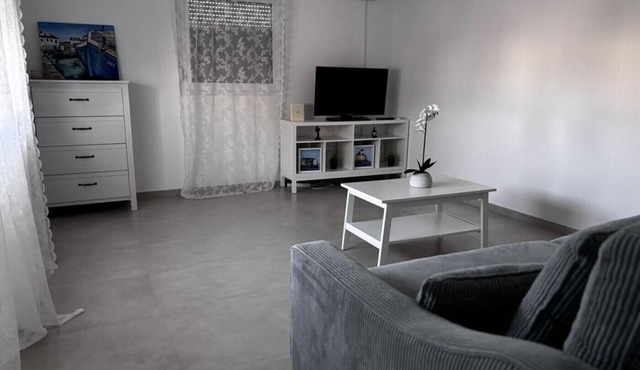 Apartment in Pirovac with Balcony, Air condition, WIFI (4717-1)