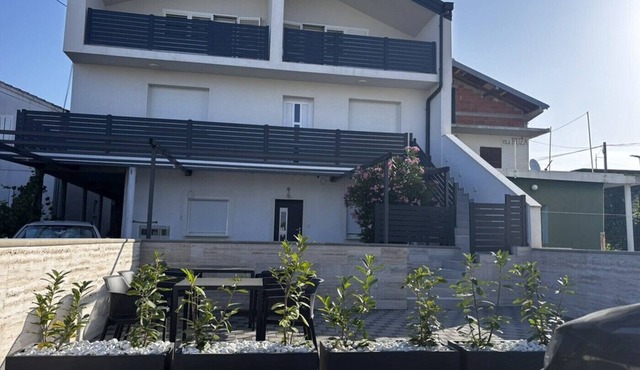 Apartment in Pirovac with Balcony, Air condition, WIFI (4717-2)