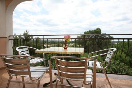Apartment in Porec with Balcony, Air conditioning, Wi-Fi (3794-5)