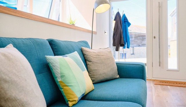 Apartment in Porthleven near Harbour