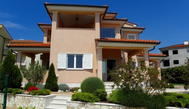 Apartment in Premantura with Seaview, Terrace, Air condition, WIFI (3352-29)