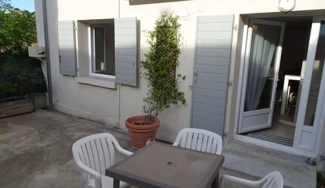 Apartment in Provencal village - Fuveau