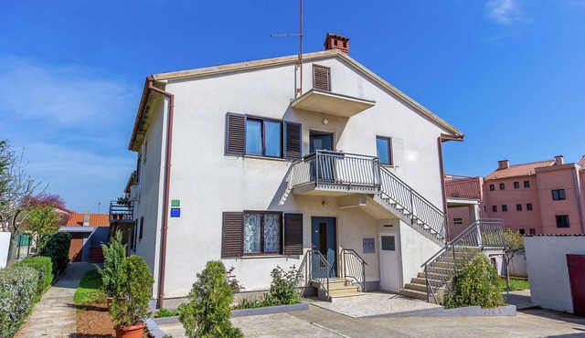 Apartment in Pula near City Center