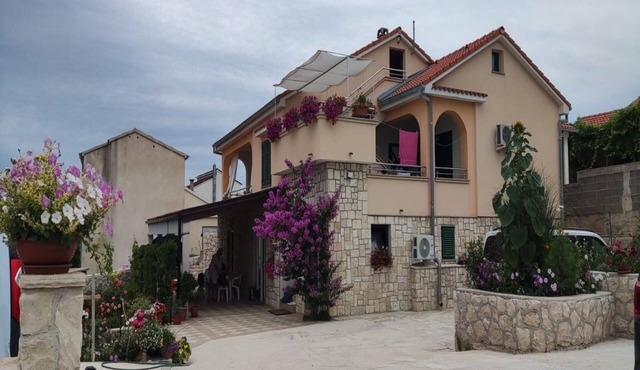 Apartment in Ražanac near Beach Rtina
