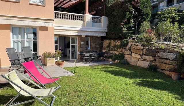 apartment in residence with swimming pool