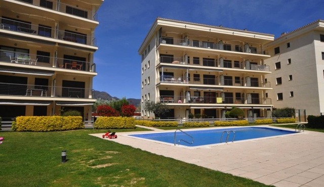Apartment in Roses near Salatar Beach