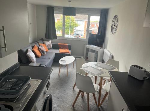 Apartment in Rugeley Trades and Visitors to Cannock Chase