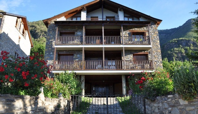 Apartment in Sahún "Casa Juan Manuel".