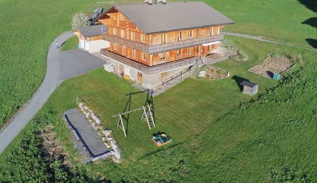 Apartment in semi-detached chalet