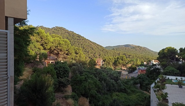Apartment in Serra with beautiful views