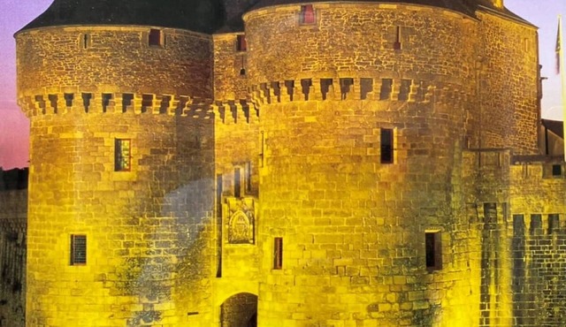 Apartment in the center of Guérande 4 minutes walk from the ramparts