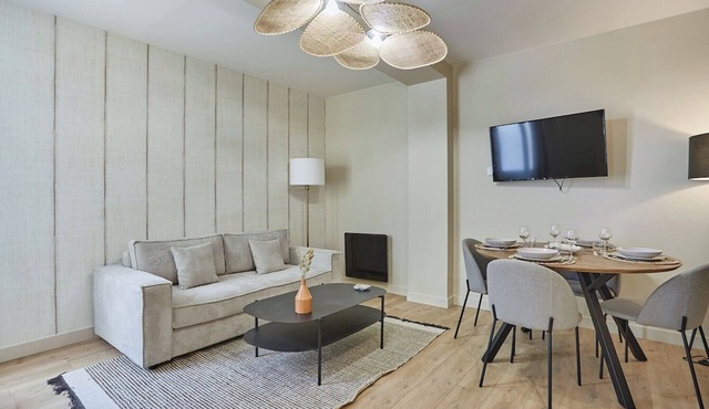 Apartment in the center of Paris/Montmartre