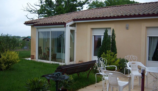 Apartment in the extension of the guest house in the countryside near Bergerac